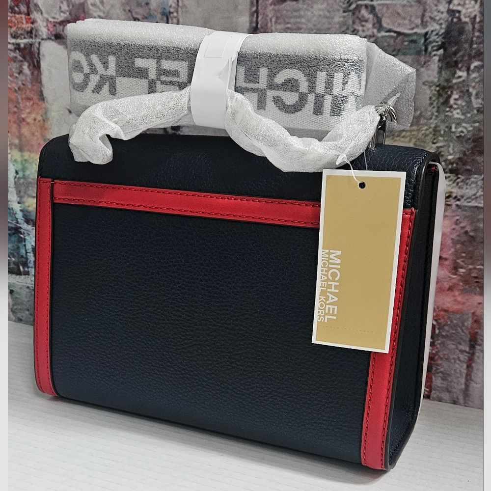 MICHAEL Michael Kors Crossbody Bag NWT - Picture 3 of 16